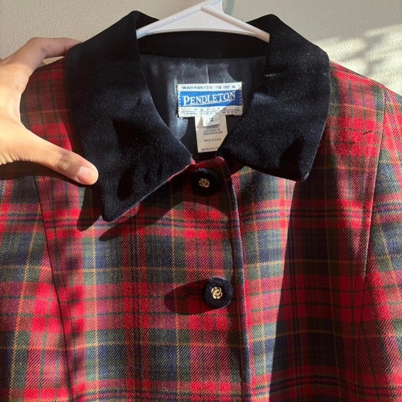 Vintage Pendleton Preppy Wool Plaid Red Blue Velvet Twee Jacket Medium - Large - Picture 7 of 13